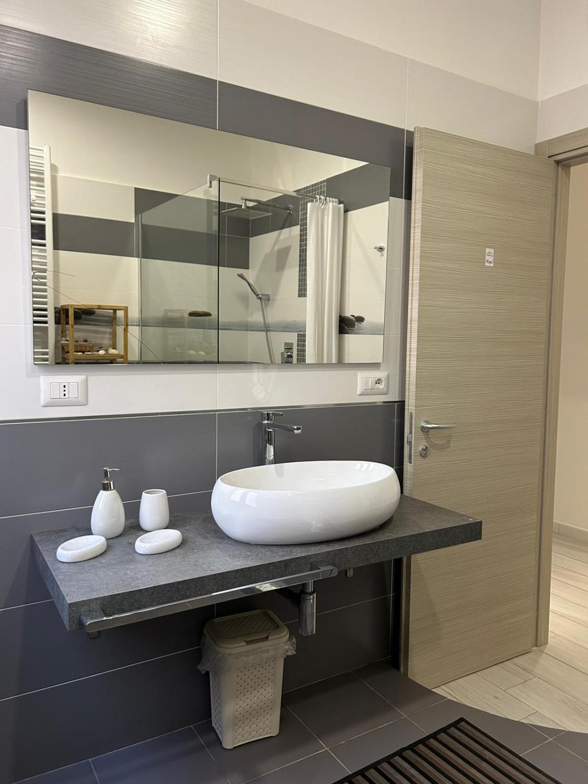 Vanilla Rooms 2 كالياري المظهر الخارجي الصورة
